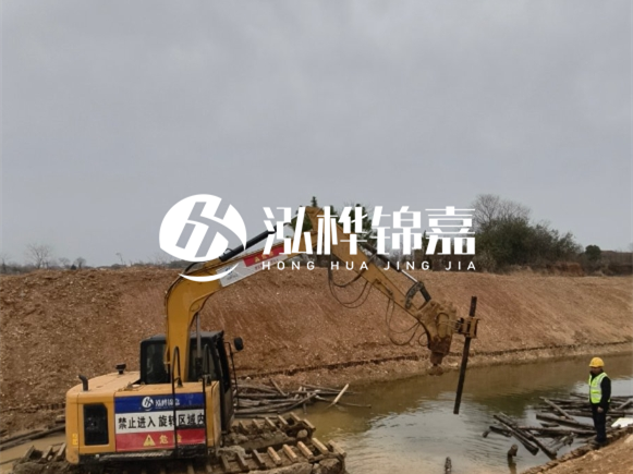 為什么要進行河道護坡？堤壩加固木樁的作用？